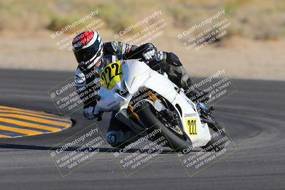 media/Oct-29-2022-CVMA (Sat) [[14c0aa3b66]]/Race 9 Amateur Supersport Middleweight/